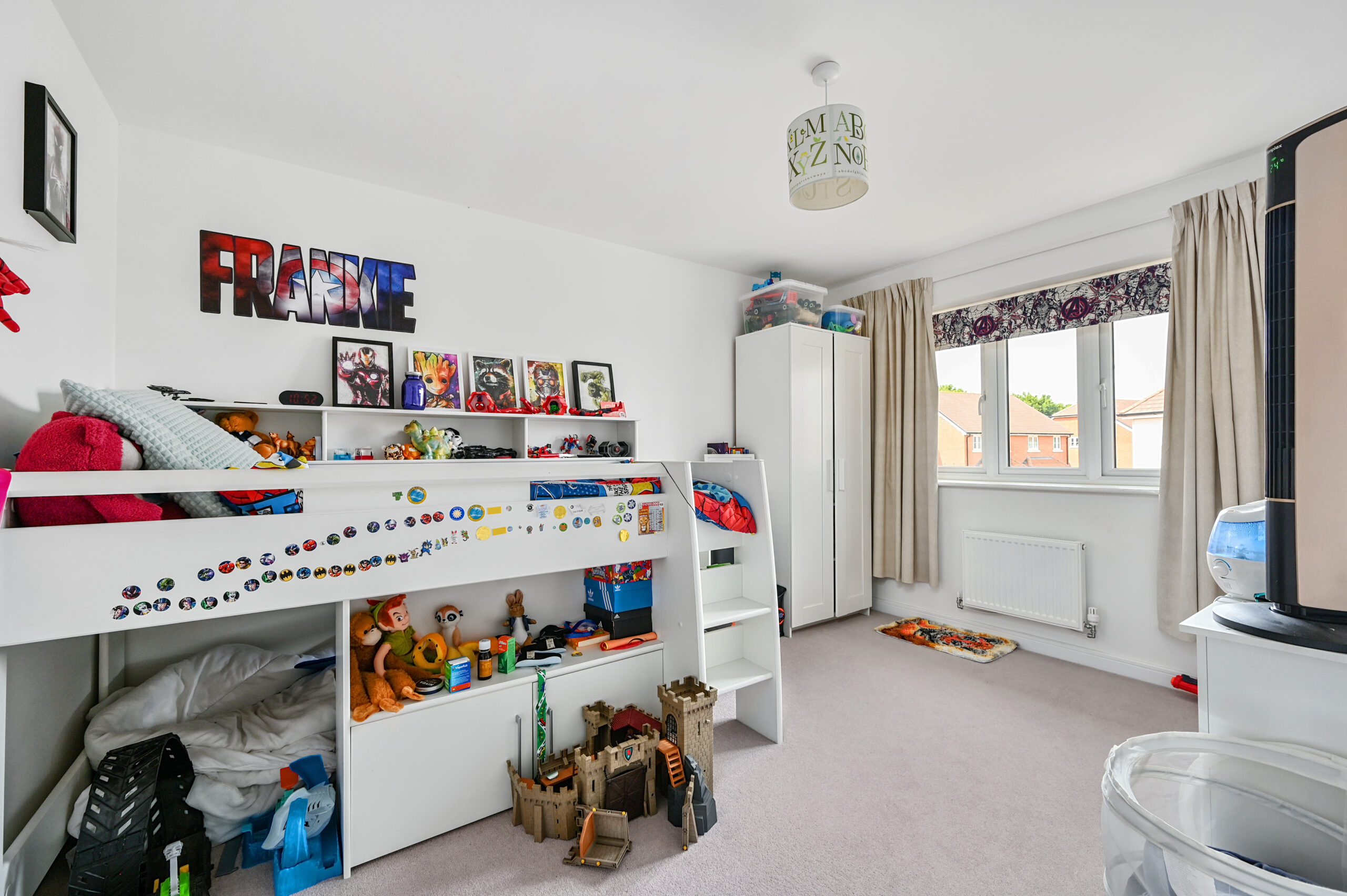 Honeysuckle Avenue, Hellingly, BN27