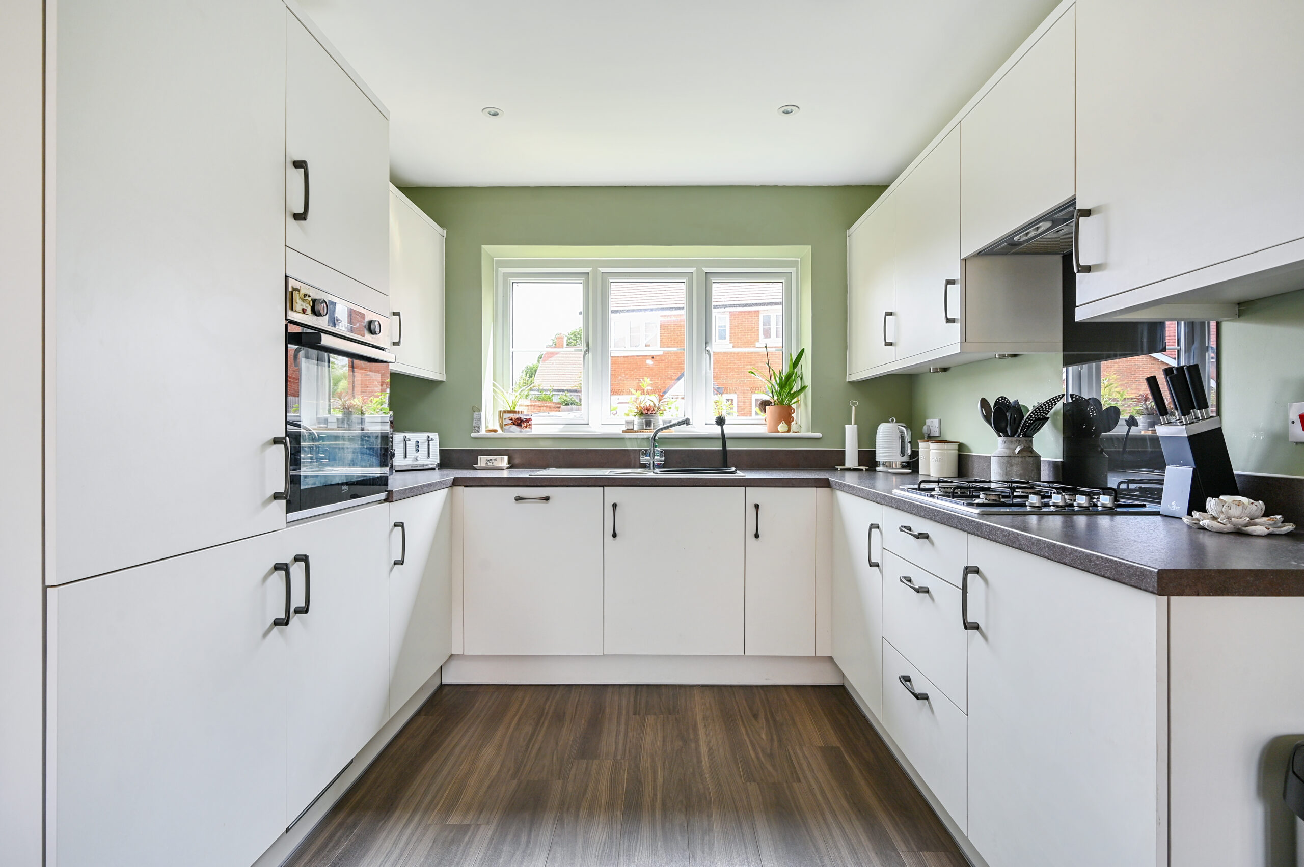 Honeysuckle Avenue, Hellingly, BN27