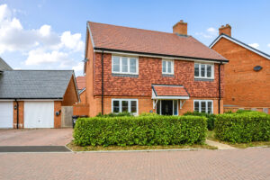 Honeysuckle Avenue, Hellingly, BN27