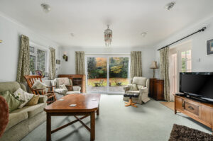 Beacon Close, Crowborough, TN6