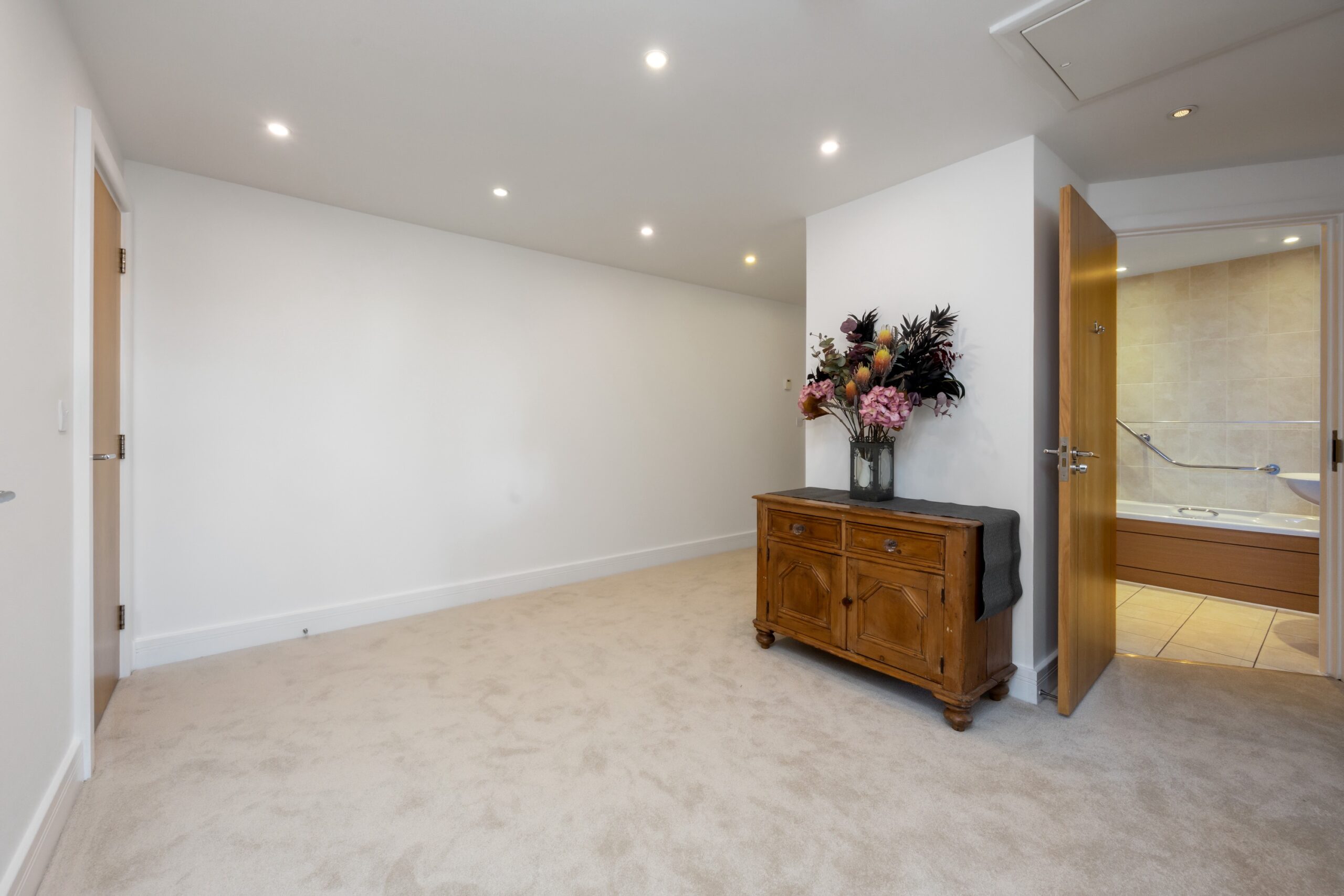 Mutton Hall Hill, Heathfield, TN21