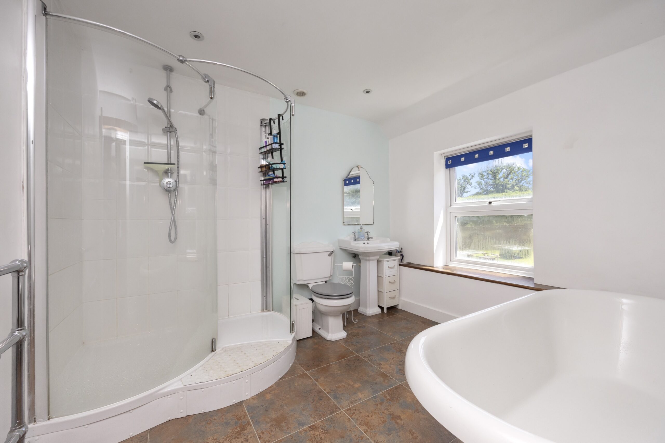 Newtons Hill, Hartfield, TN7