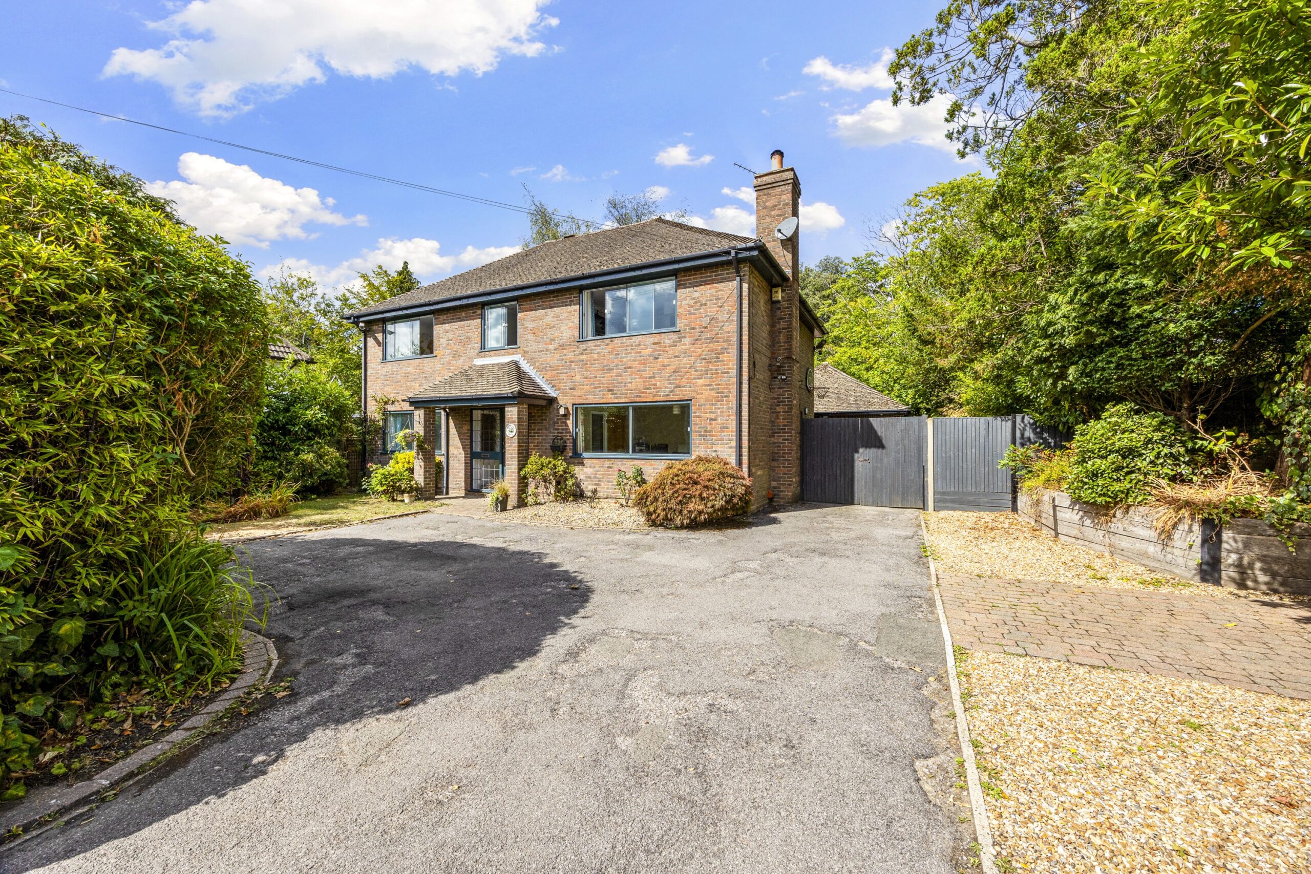 Beacon Road, Crowborough, TN6