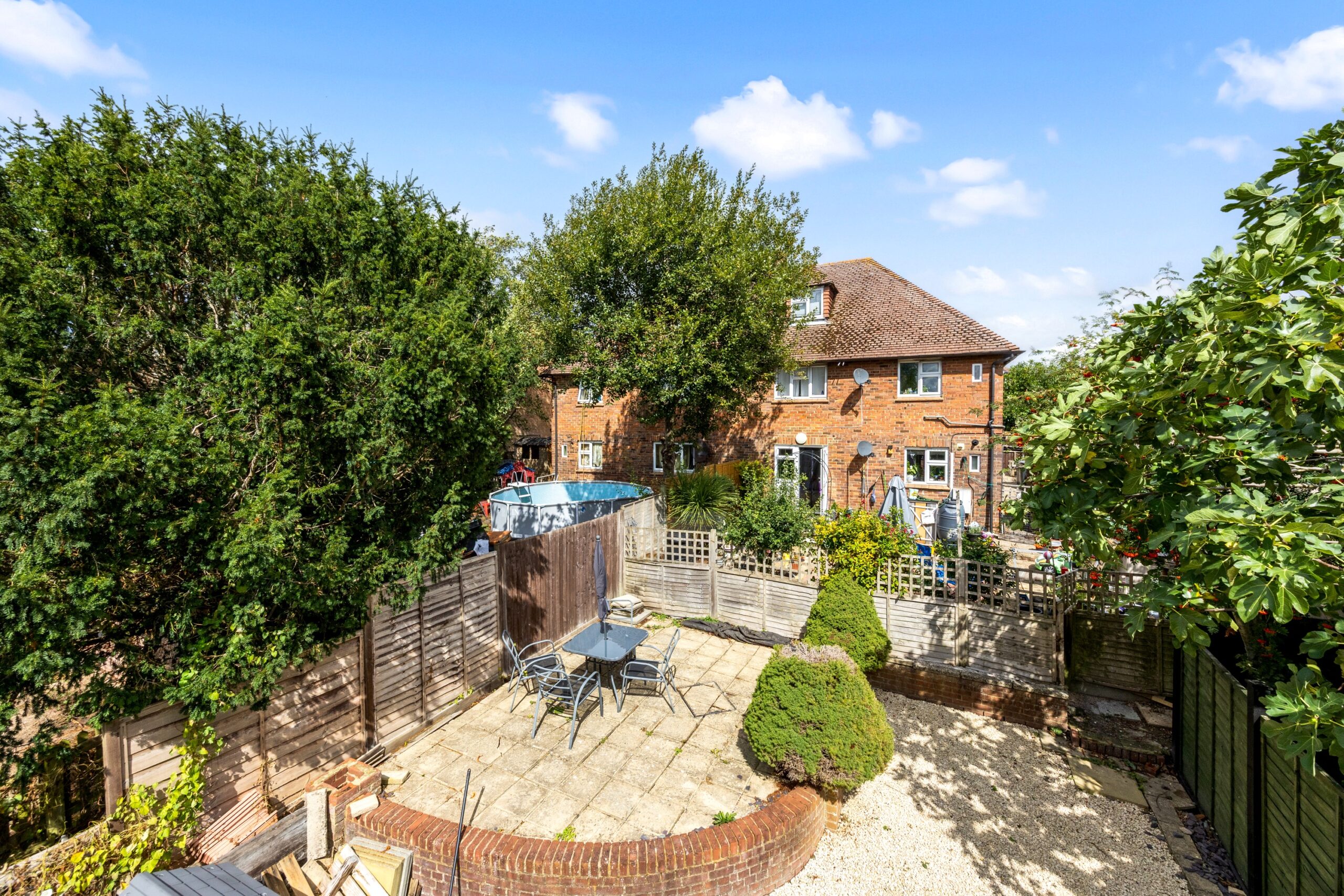 Alderbrook Close, Crowborough, TN6