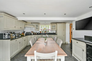 High Broom Road, Crowborough, TN6