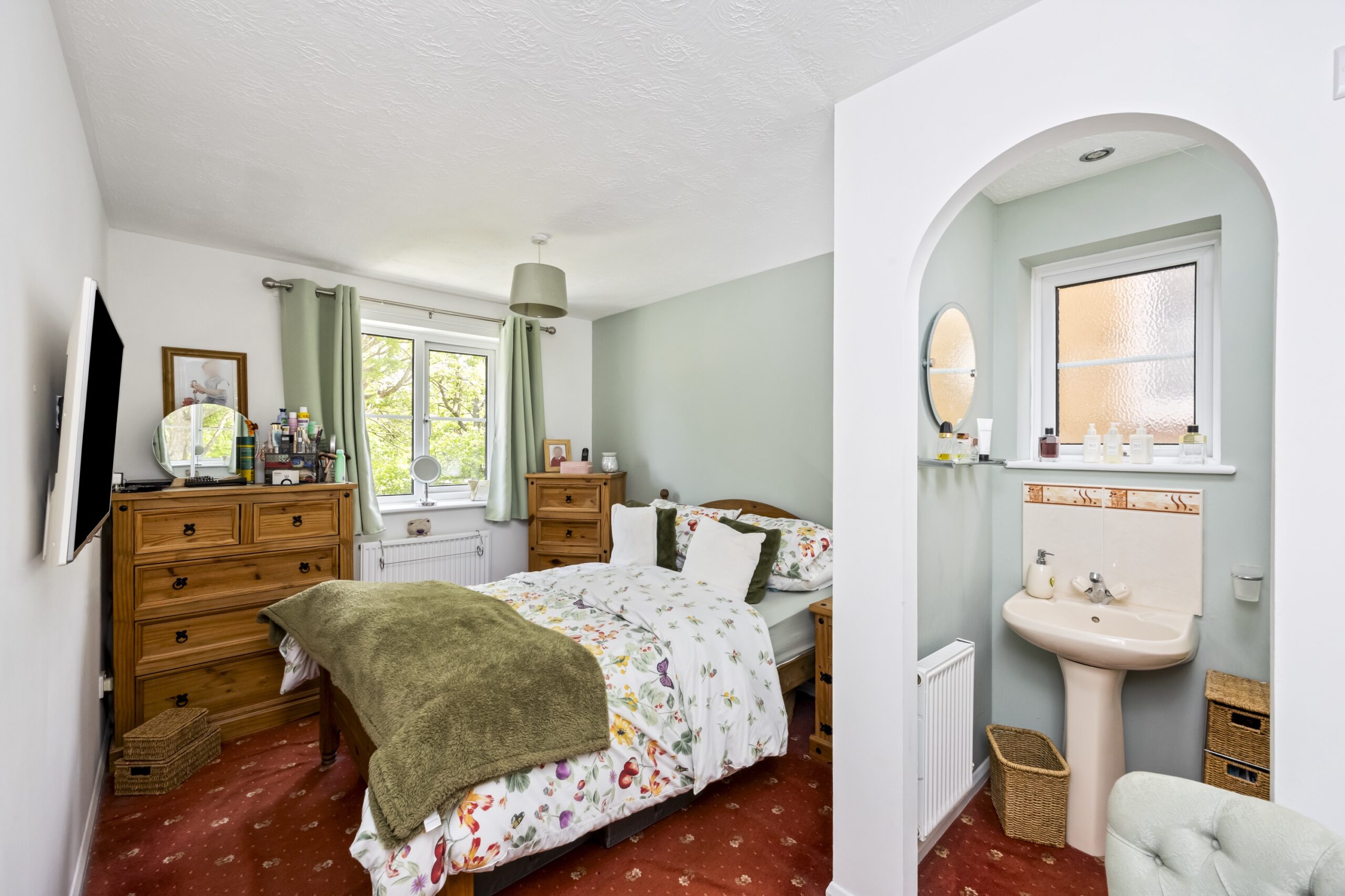 Carpenters Way, Hailsham, BN27
