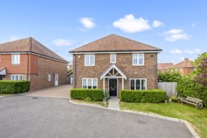 Pochard Gardens, Crowborough, TN6