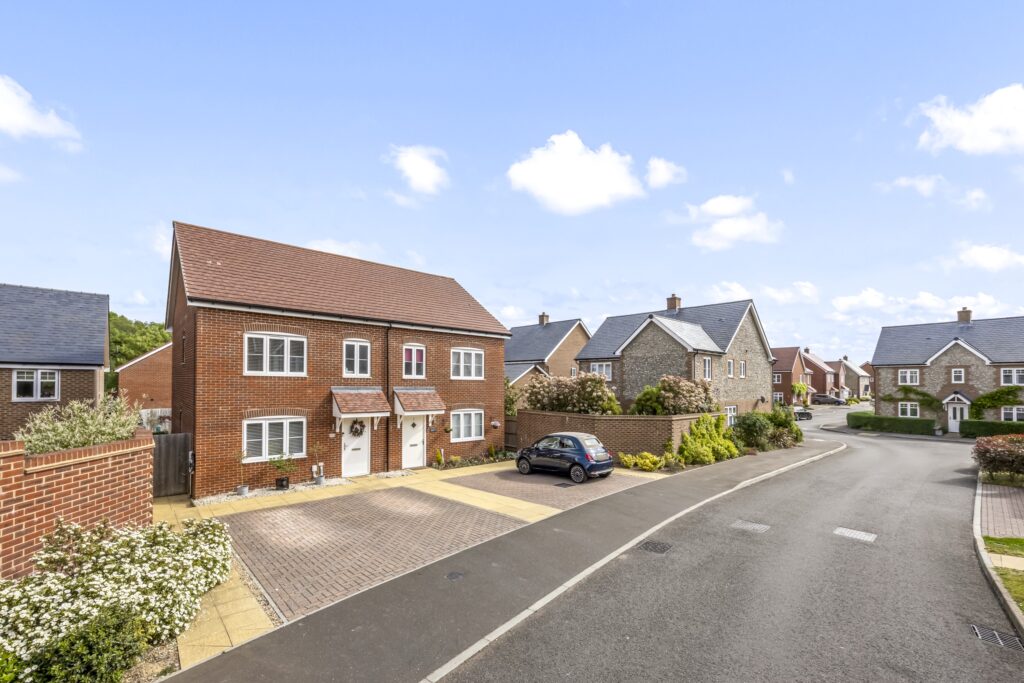 Sparrow Court, Hellingly, BN27