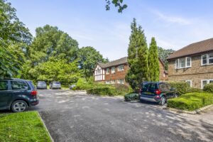 Graycoats Drive, Crowborough, TN6