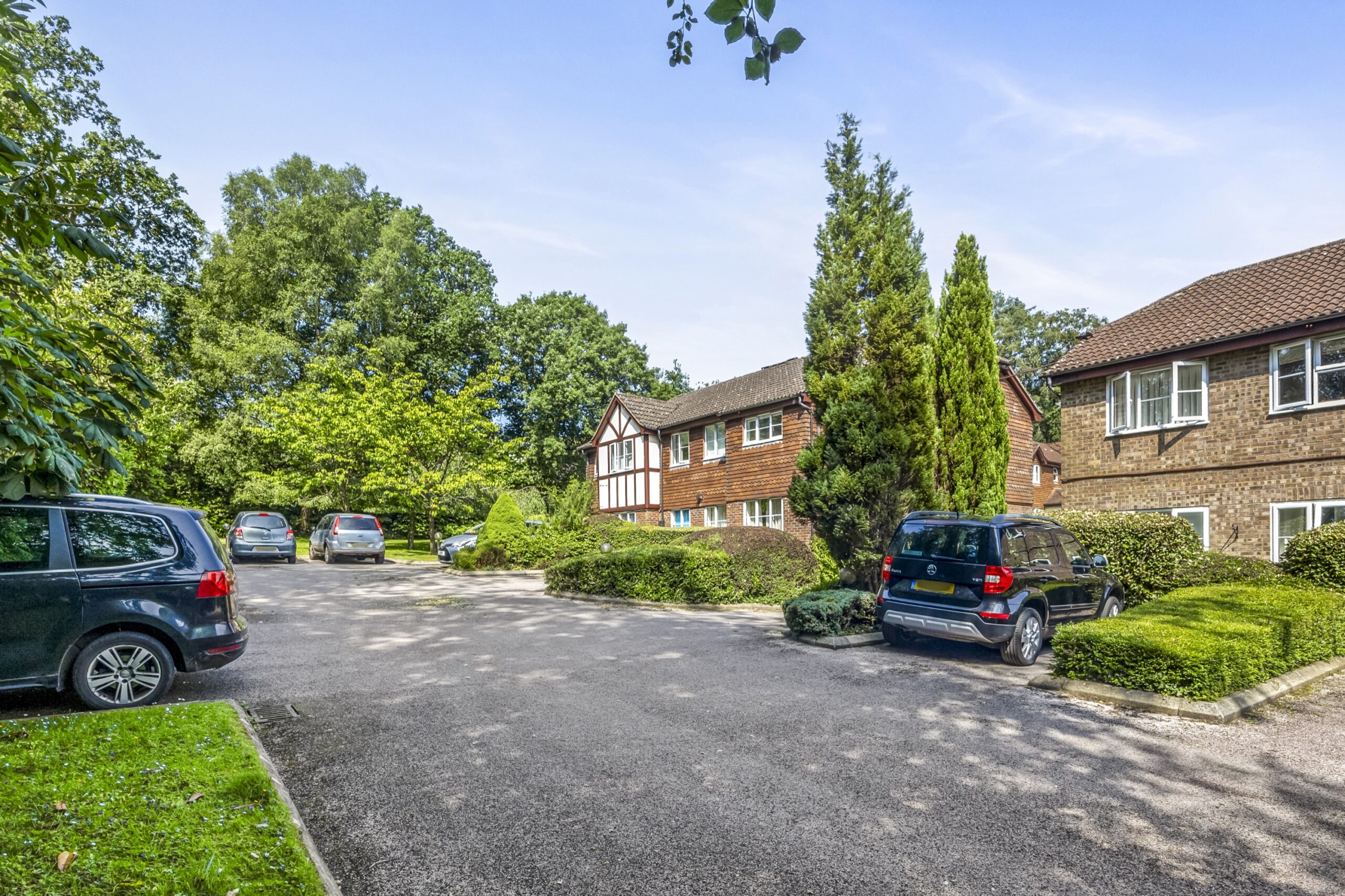 Graycoats Drive, Crowborough, TN6