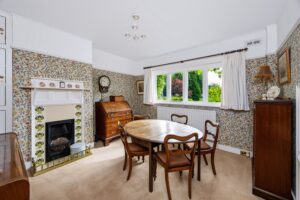 London Road, Crowborough, TN6