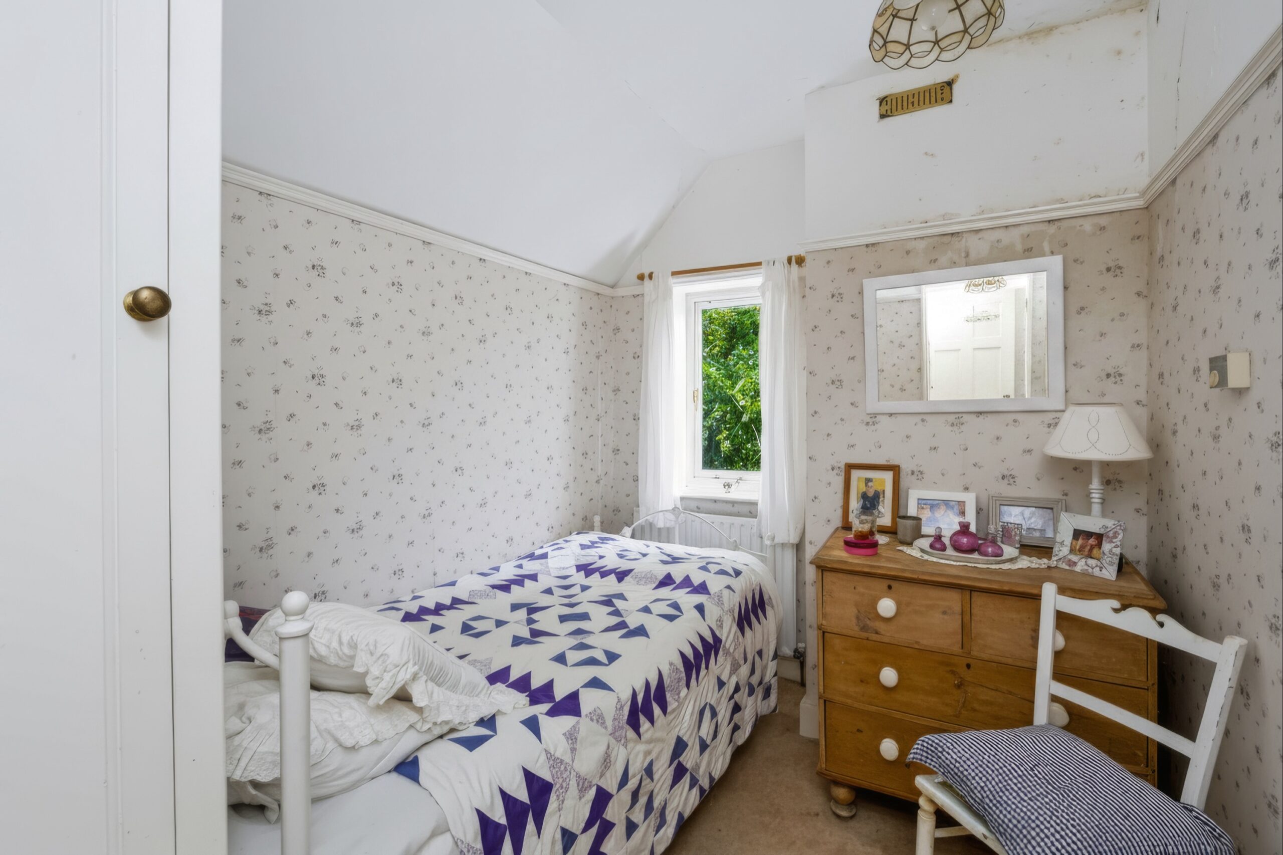 London Road, Crowborough, TN6