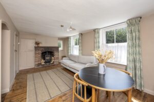 Uckfield Road, Crowborough, TN6