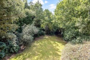 Uckfield Road, Crowborough, TN6