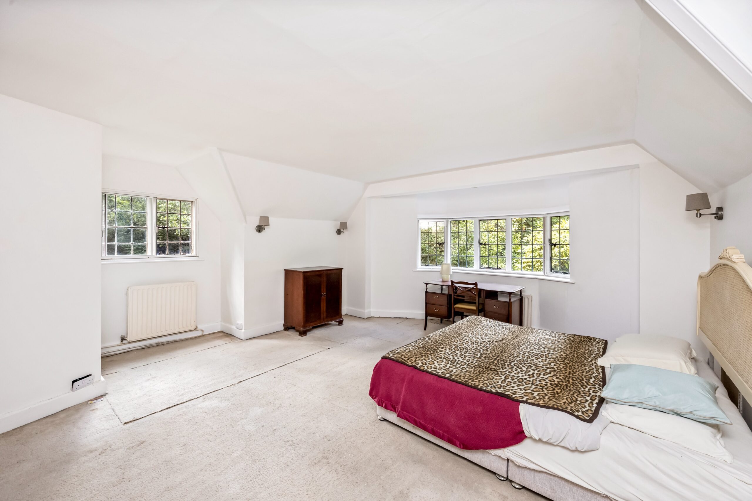 Uckfield Road, Crowborough, TN6