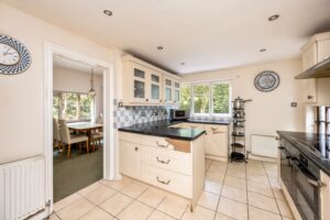 Uckfield Road, Crowborough, TN6