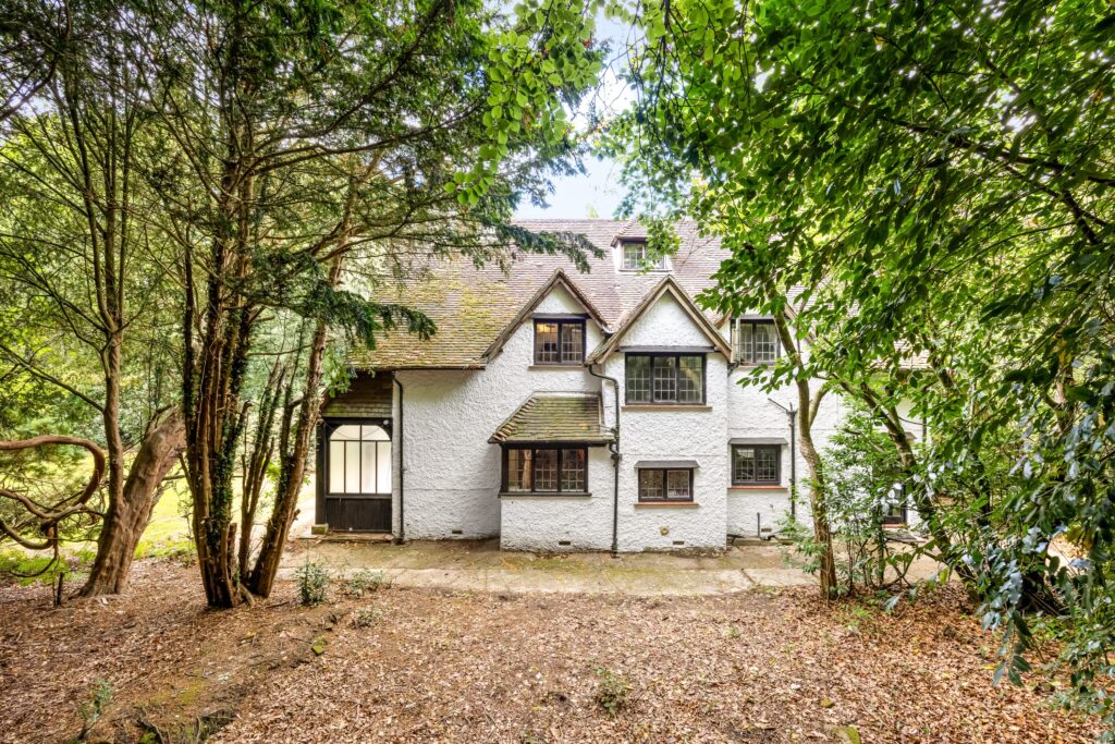 Uckfield Road, Crowborough, TN6