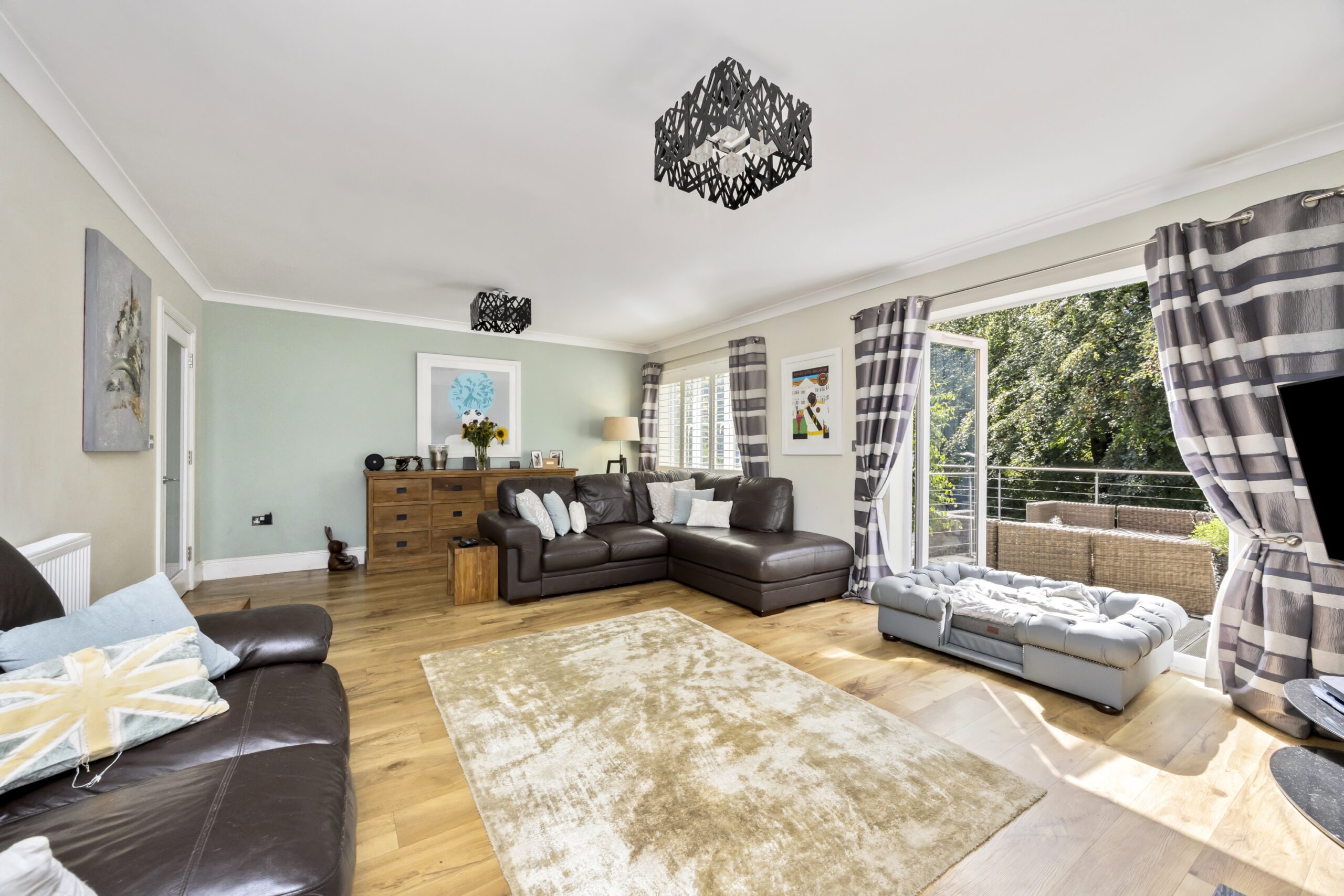 Welland Close, Crowborough, TN6
