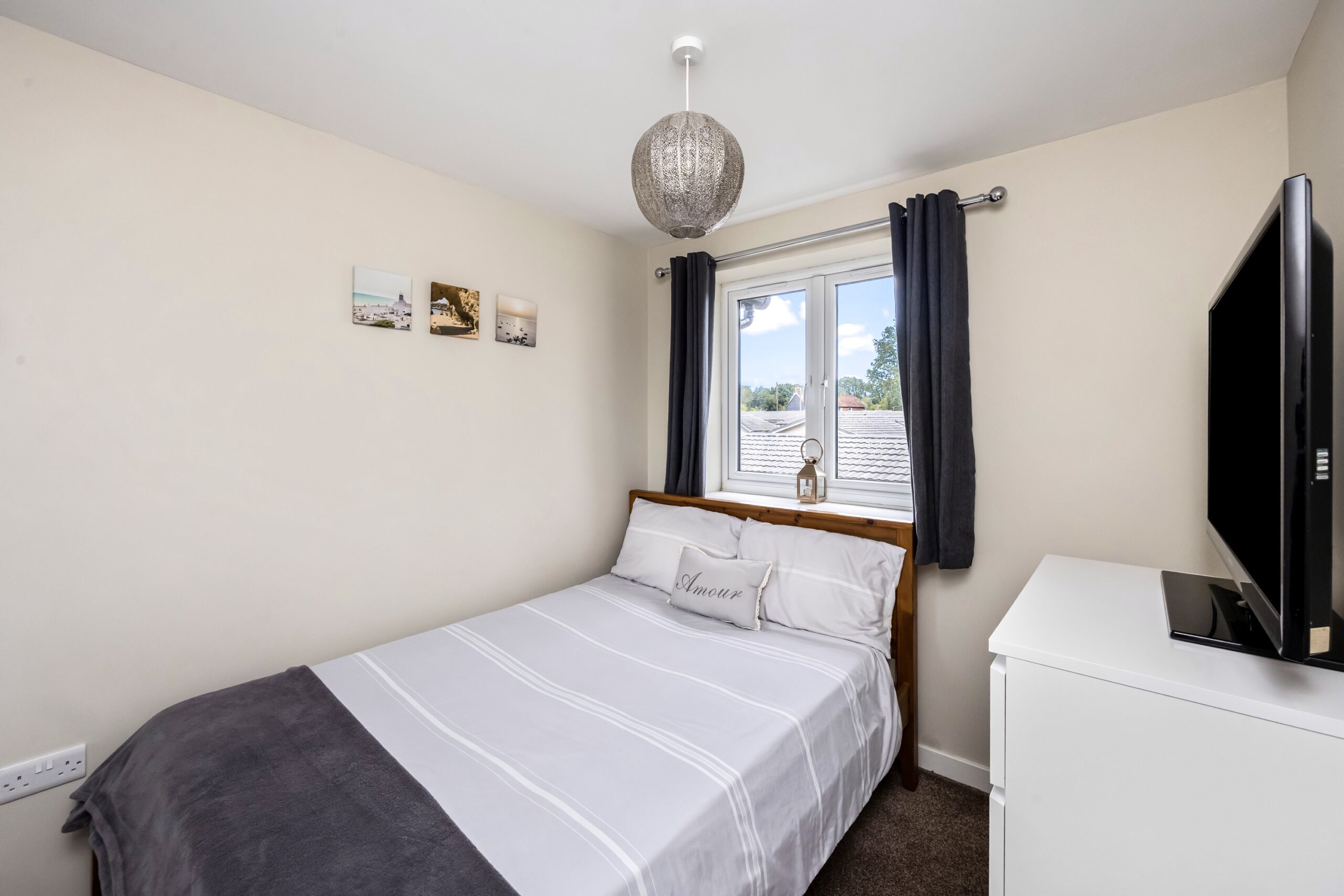 Golden Cross, Hailsham, BN27